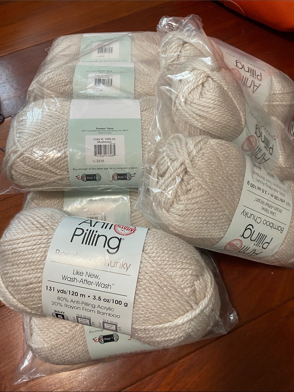 Premier Anti-Pilling Bamboo bulky Yarn - colour Mushroom 100g 120m 10 balls